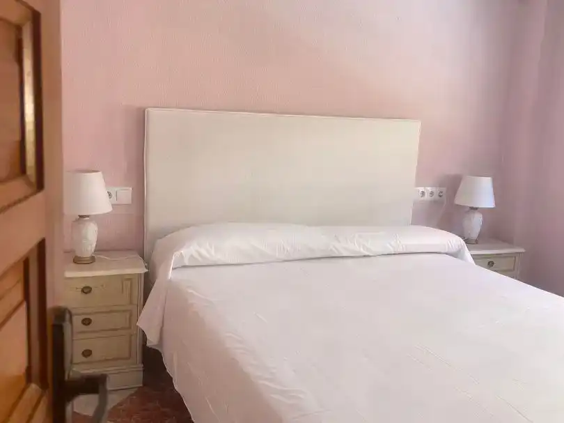 Dormitori de Casa o xalet de lloguer en Torrevieja amb Aire condicionat, Piscina i Balcó