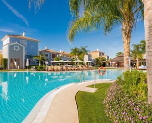 Swimming pool of Planta baja for sale in Estepona  with Air Conditioner, Terrace and Swimming Pool