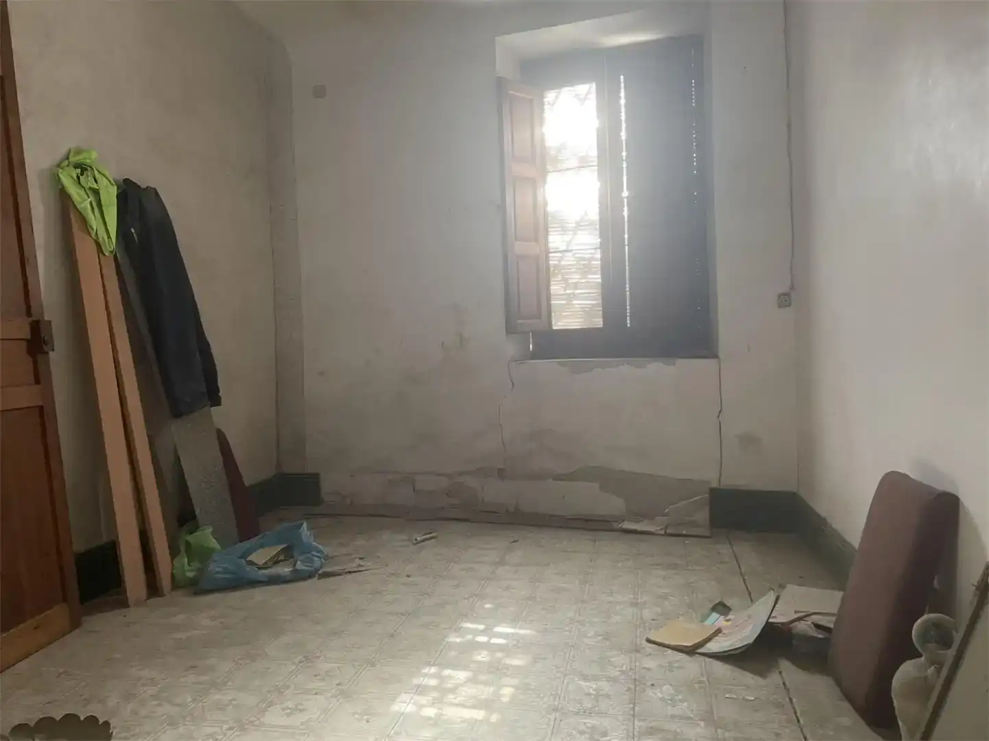 Casa adosada en venda en Villena amb Balcó