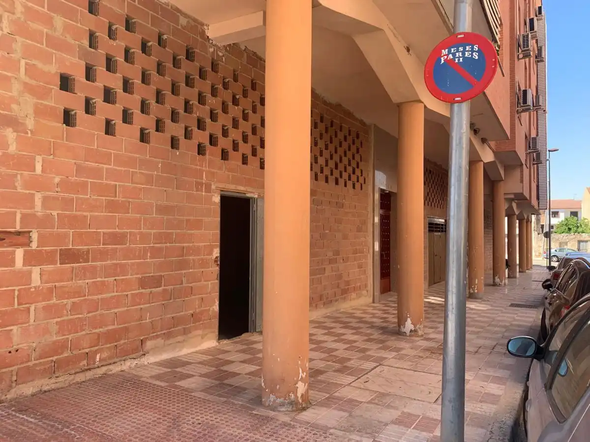 Business premises for sale in Torredonjimeno, imagen 7