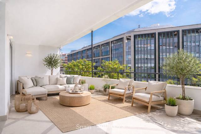 Apartamento en Venta en Calle de María de Molina en El Viso