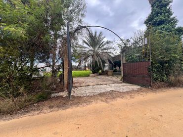 Casa con piscina en venta en Los Palacios y Villafranca