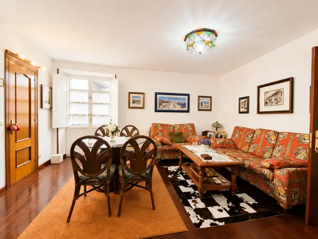 Flat for sale in Calle Manuel Cué, imagen 5