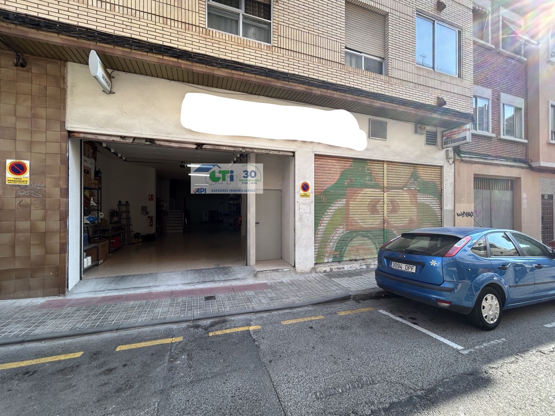 Exterior view of Premises for sale in  Zaragoza Capital