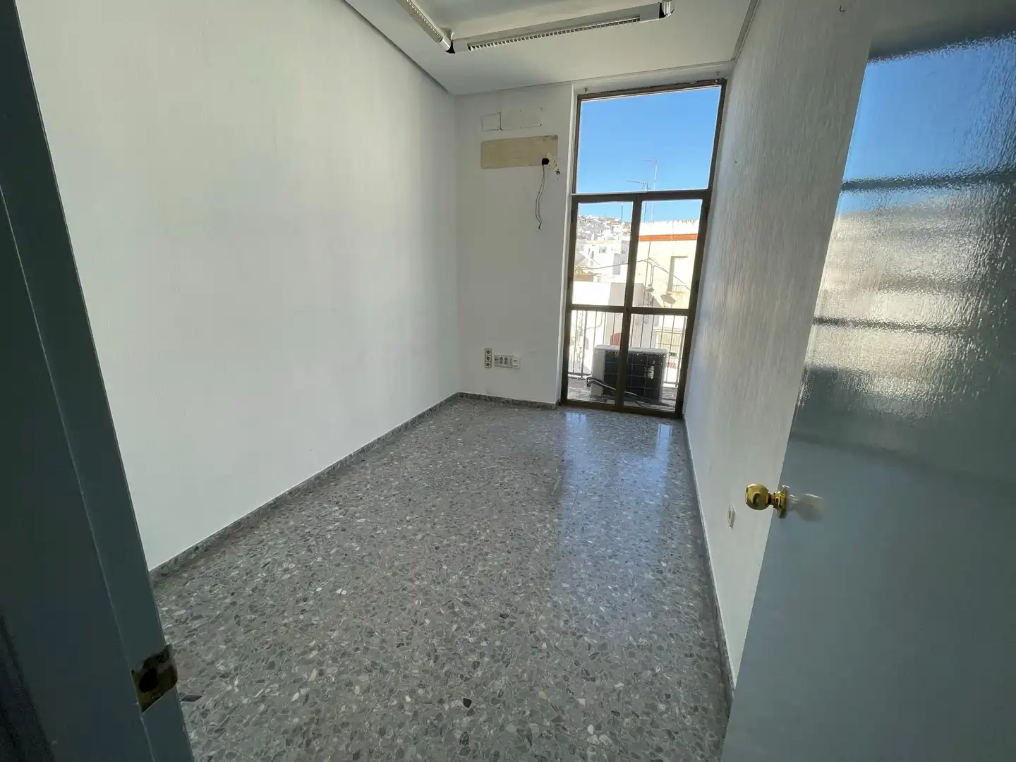 Business premises to rent in Calle Corredera 40, imagen 6