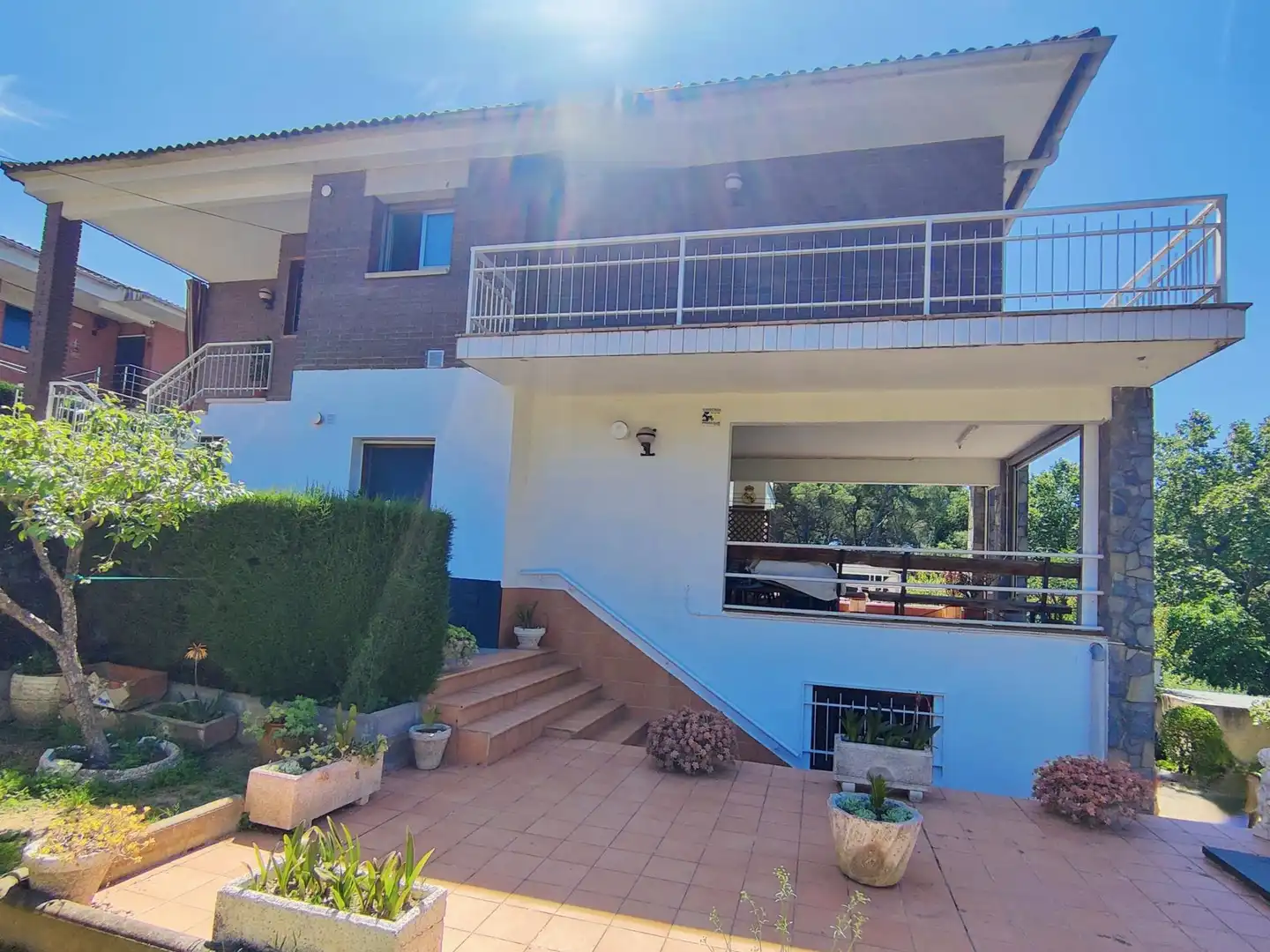 Vista exterior de Casa o chalet en venta en Lliçà d'Amunt con Calefacción y Jardín privado