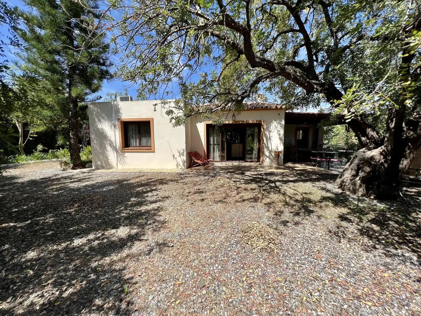 Vista exterior de Casa o chalet en venta en Estepona con Aire acondicionado, Terraza y Piscina