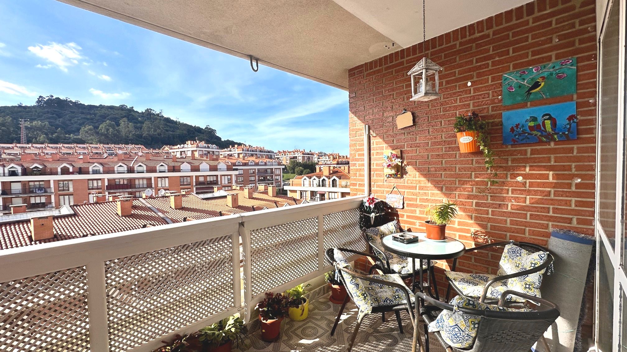 Terrassa de Dúplex en venda en Castro-Urdiales amb Calefacció, Terrassa i Moblat