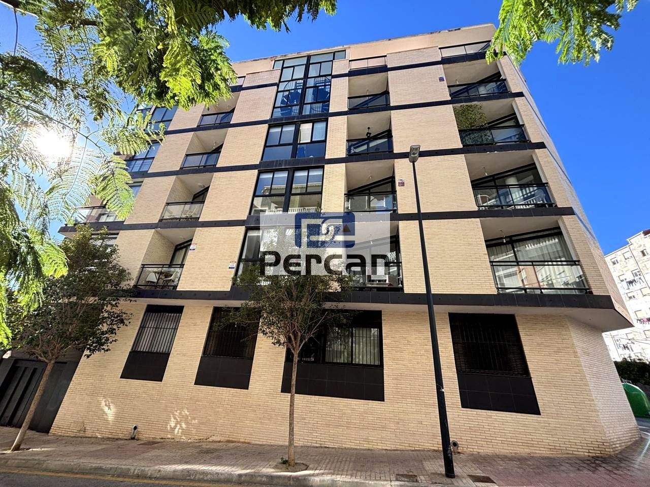 Exterior view of Duplex for sale in El Campello  with Terrace and Balcony