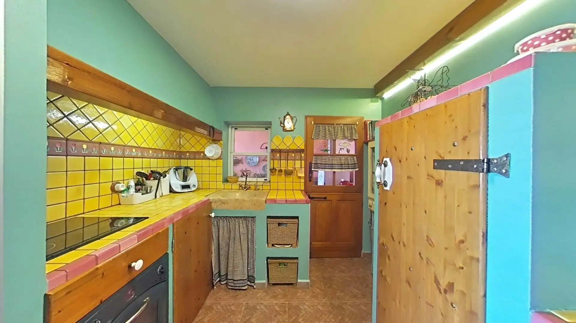 Cocina de Casa o chalet en venta en L'Ametlla del Vallès con Aire acondicionado, Calefacción y Jardín privado