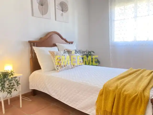 Casa aparellada amb terrassa en venda a Cuevas del Becerro, imagen 53