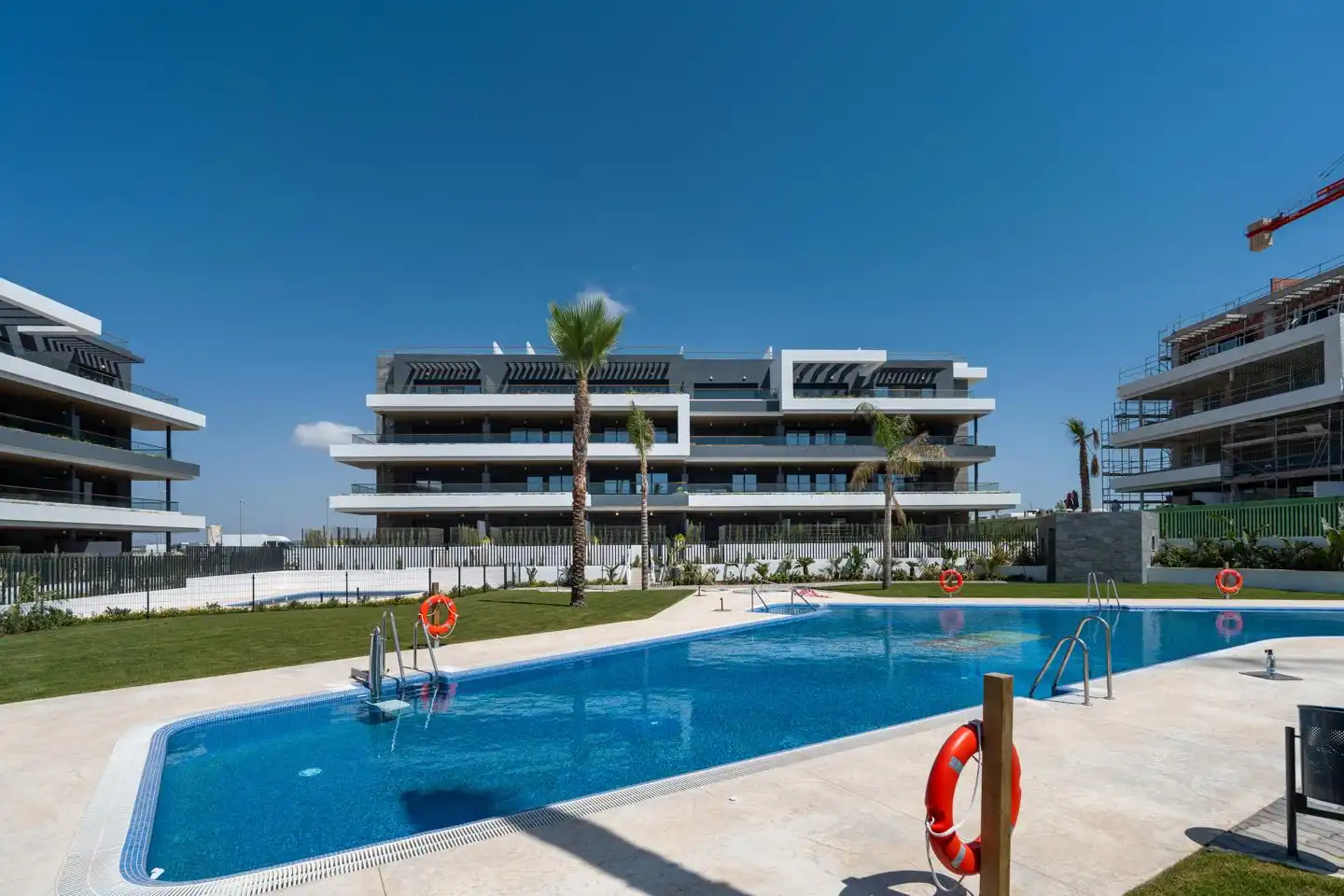 Bungalow with pool for sale in Reverendo Francisco Sarrio Paya, imagen 2