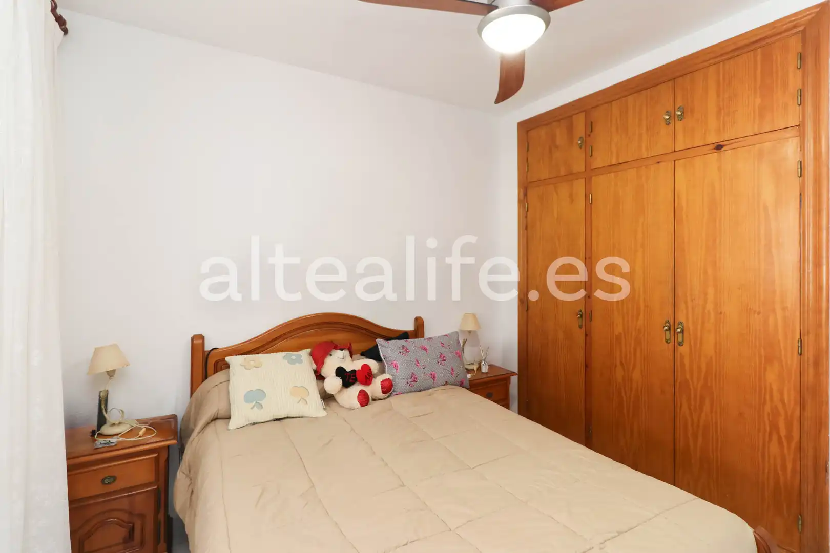 Bedroom of Houses for sale in L'Alfàs del Pi  with Air Conditioner, Private garden and Terrace