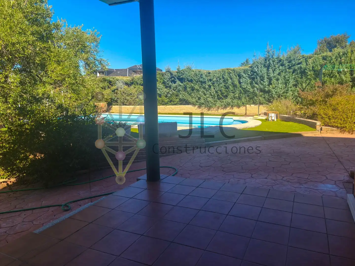 Piscina de Casa o chalet en venta en El Casar con Terraza, Trastero y Piscina