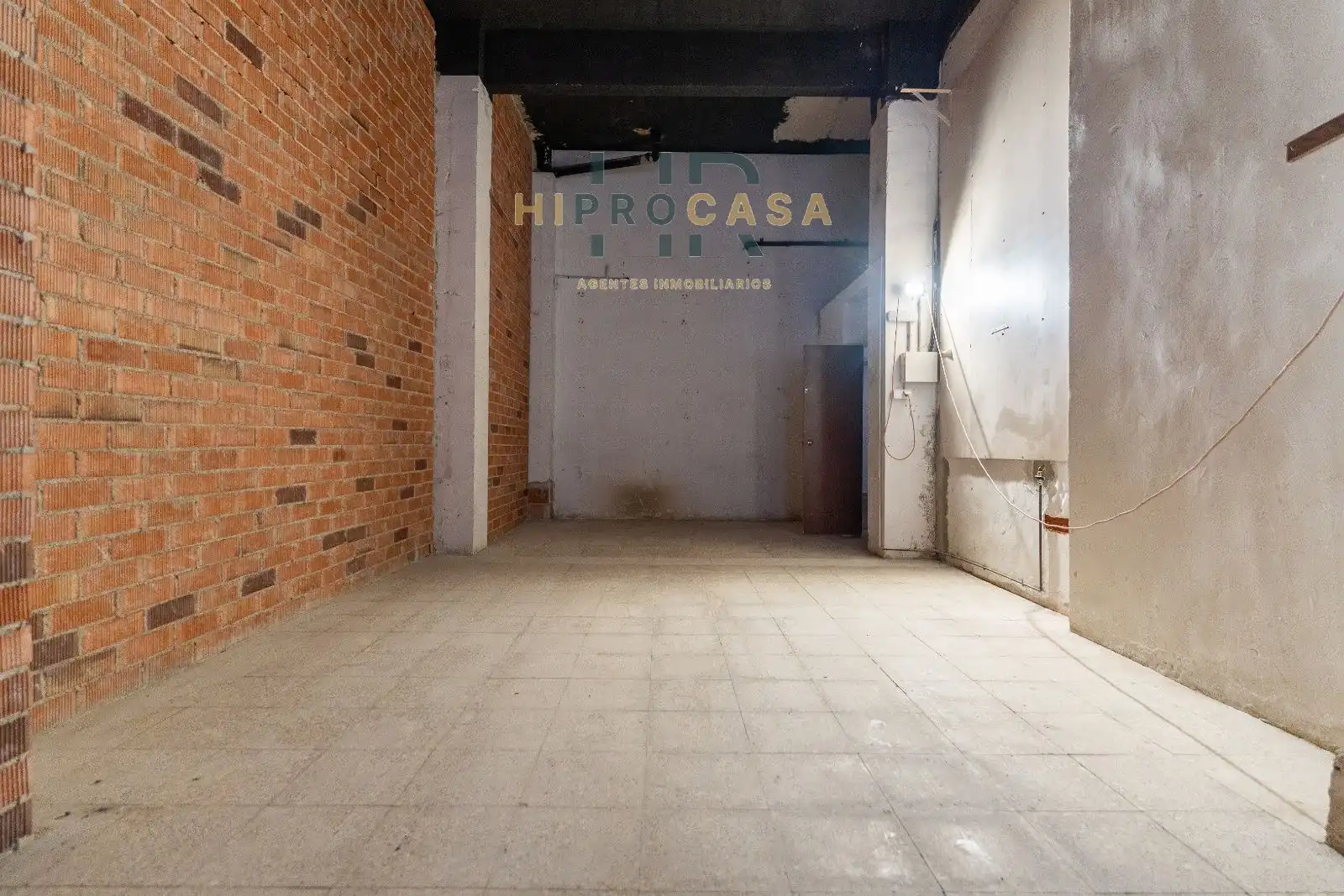 Business premises for sale in CALLE AGUILA, imagen 3