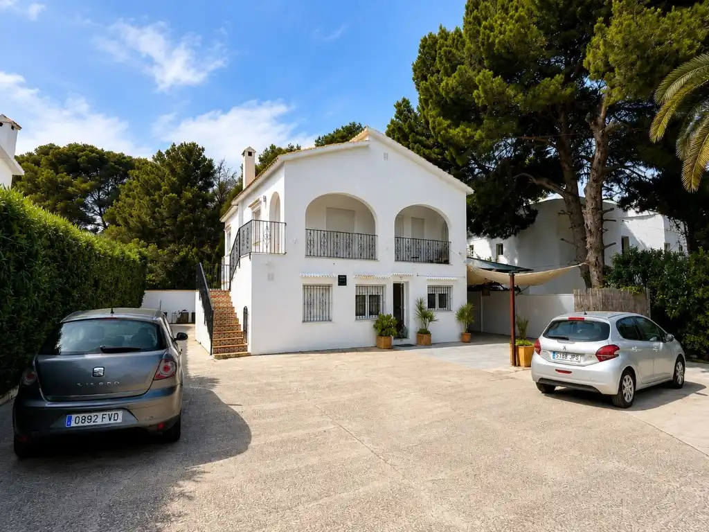 Exterior view of Houses for sale in Dénia