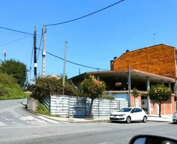 Gebäude zum Verkauf in Travesía de Meicende, 51, Pastoriza