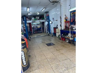 Local comercial en venda a Goya