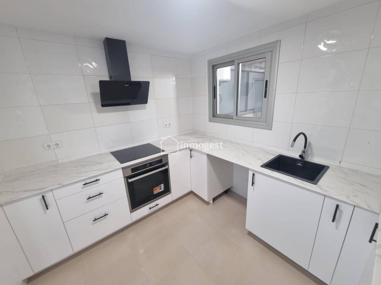 Cocina de Dúplex en venta en Salt con Calefacción, Parquet y Terraza