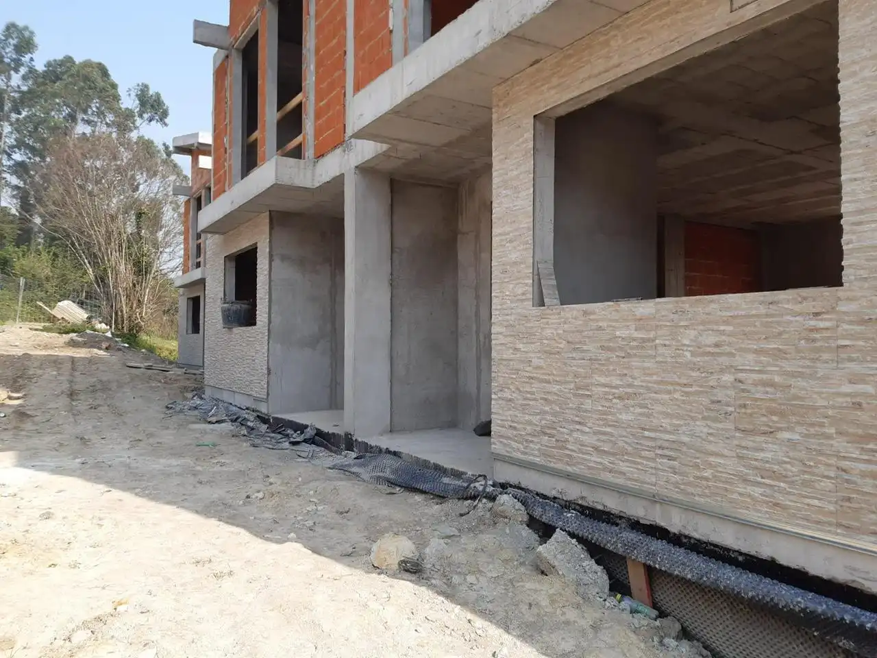 Vista exterior de Planta baja en venta en Val de San Vicente 