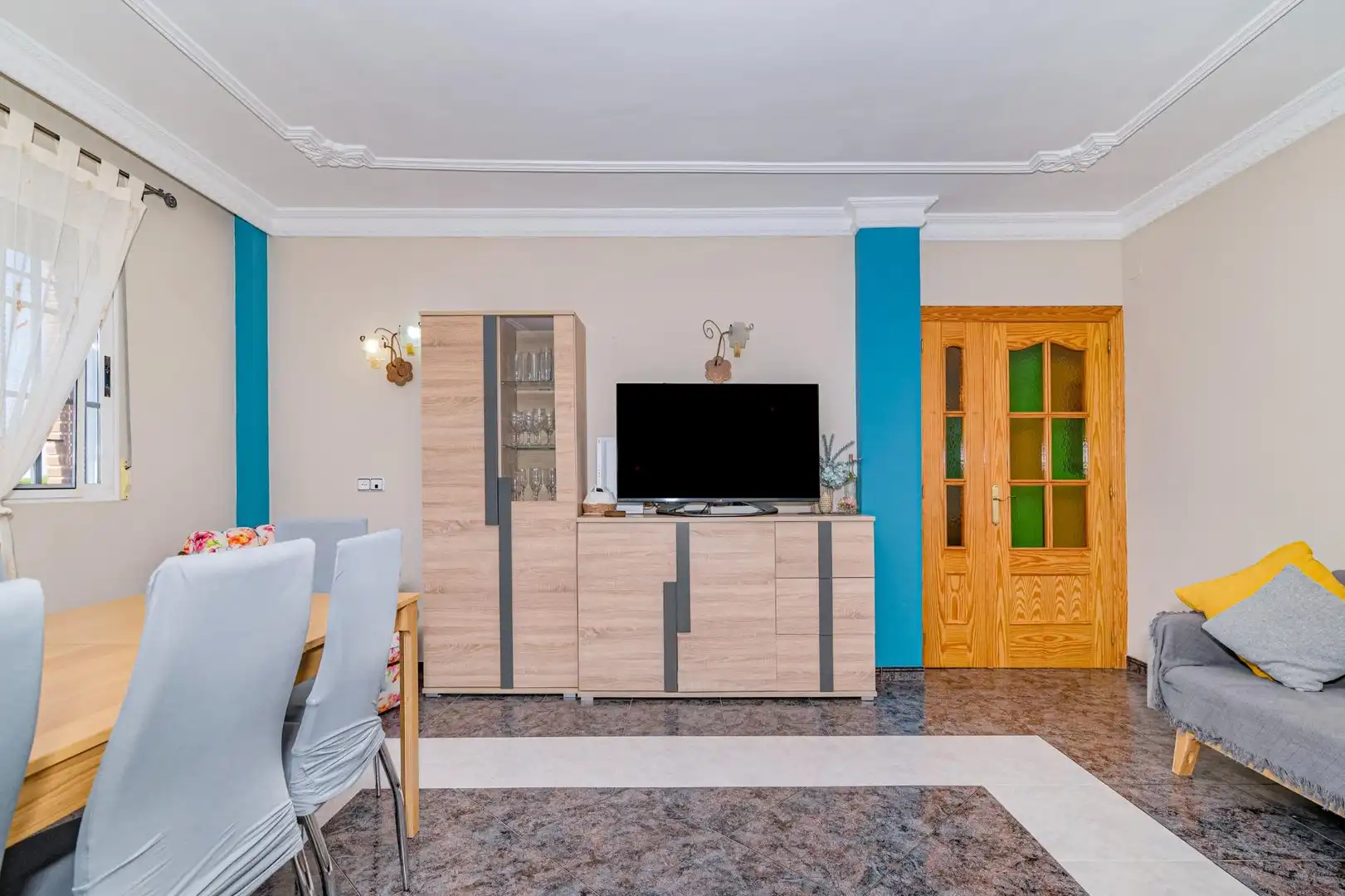 Sala d'estar de Casa o xalet en venda en Órgiva amb Aire condicionat, Calefacció i Jardí privat