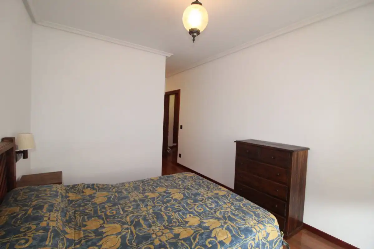 Wohnung zur Miete in MARQUES DE PIDAL, Parque San Francisco - Uría