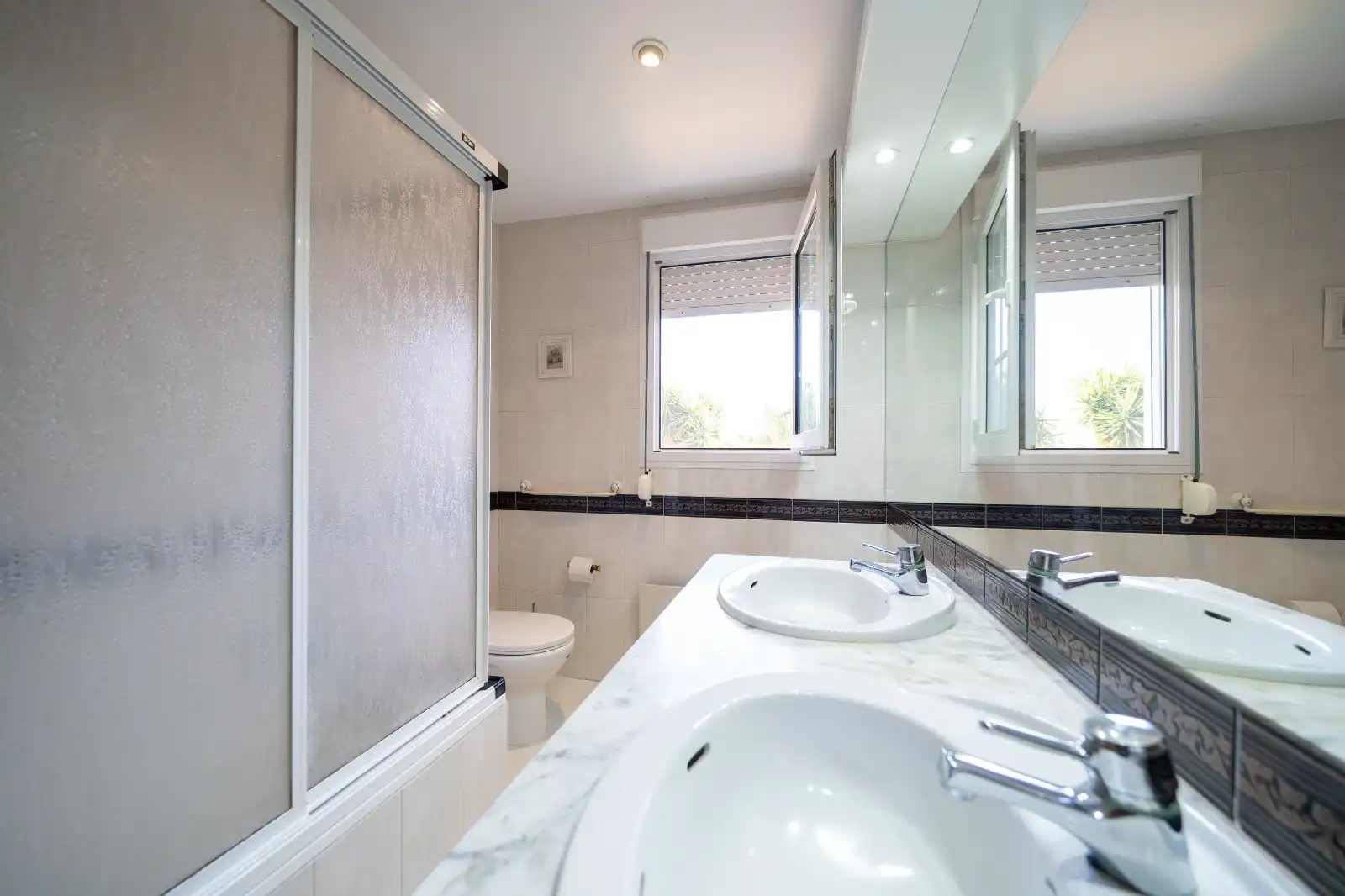 Baño de Casa o chalet en venta en Cambrils con Aire acondicionado, Calefacción y Jardín privado