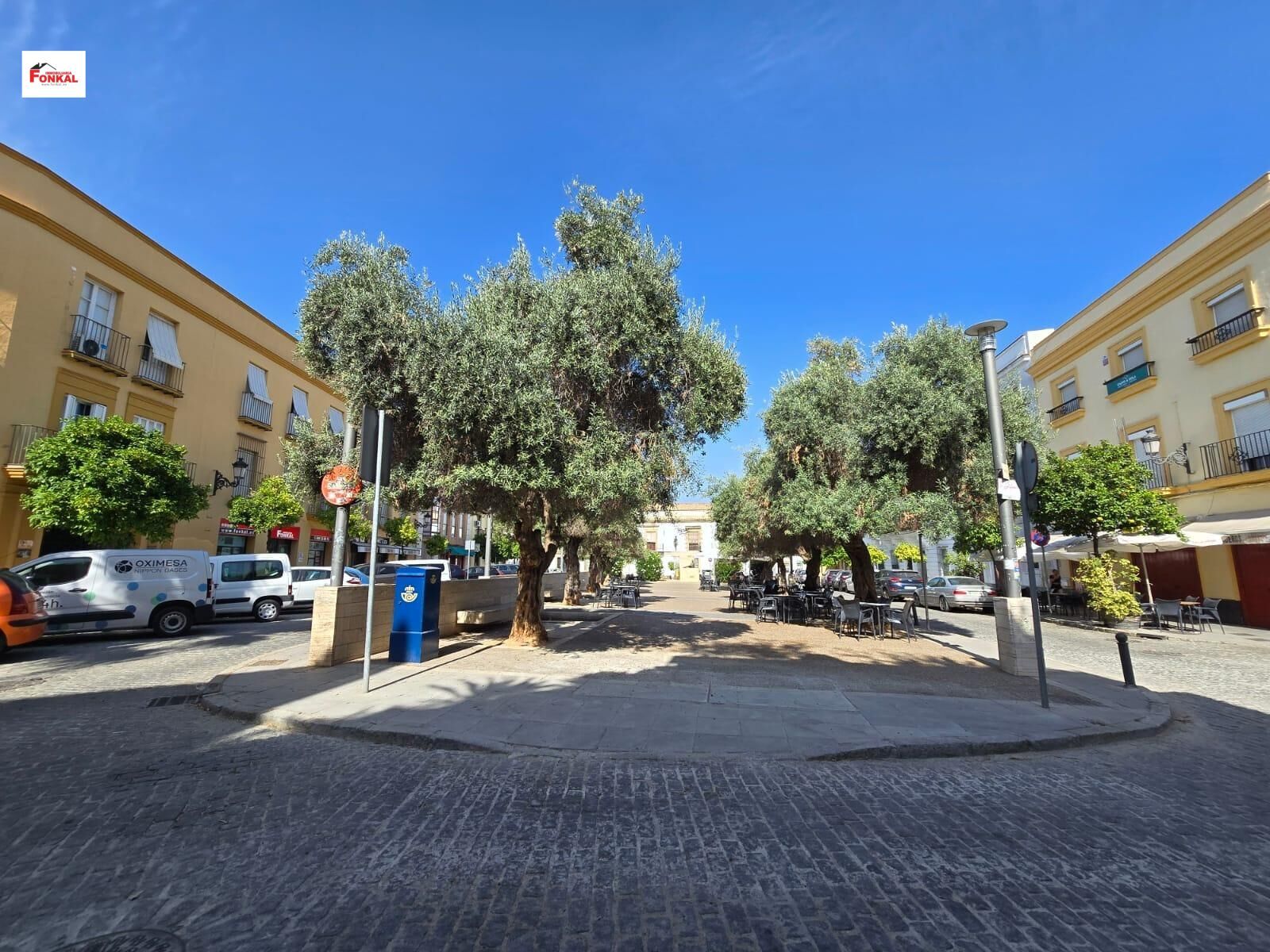 Vista exterior de Pis en venda en Jerez de la Frontera amb Balcó