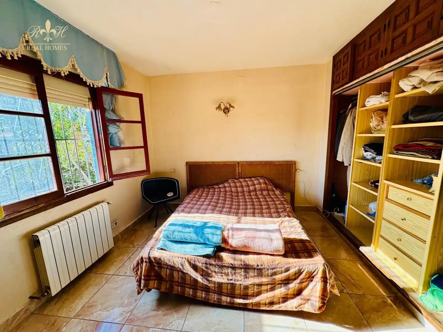 Dormitori de Casa o xalet en venda en L'Alfàs del Pi amb Terrassa i Piscina