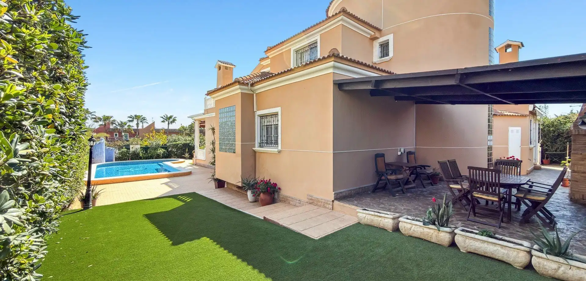 Casa amb piscina en venda a La Mata, imagen 7
