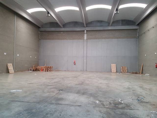 Nave industrial en Alquiler en Carrer Torrent del Matre Sig, 28 en Cervelló