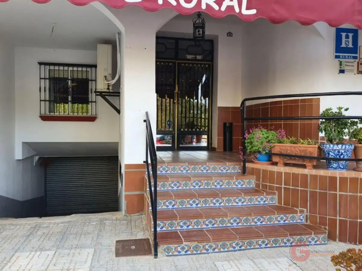 Immobles singulars amb ascensor en venda a Cortes y Graena, imagen 2