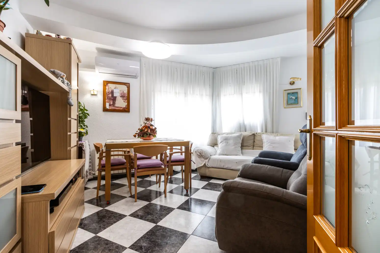 Living room of Flat for sale in Terrassa
