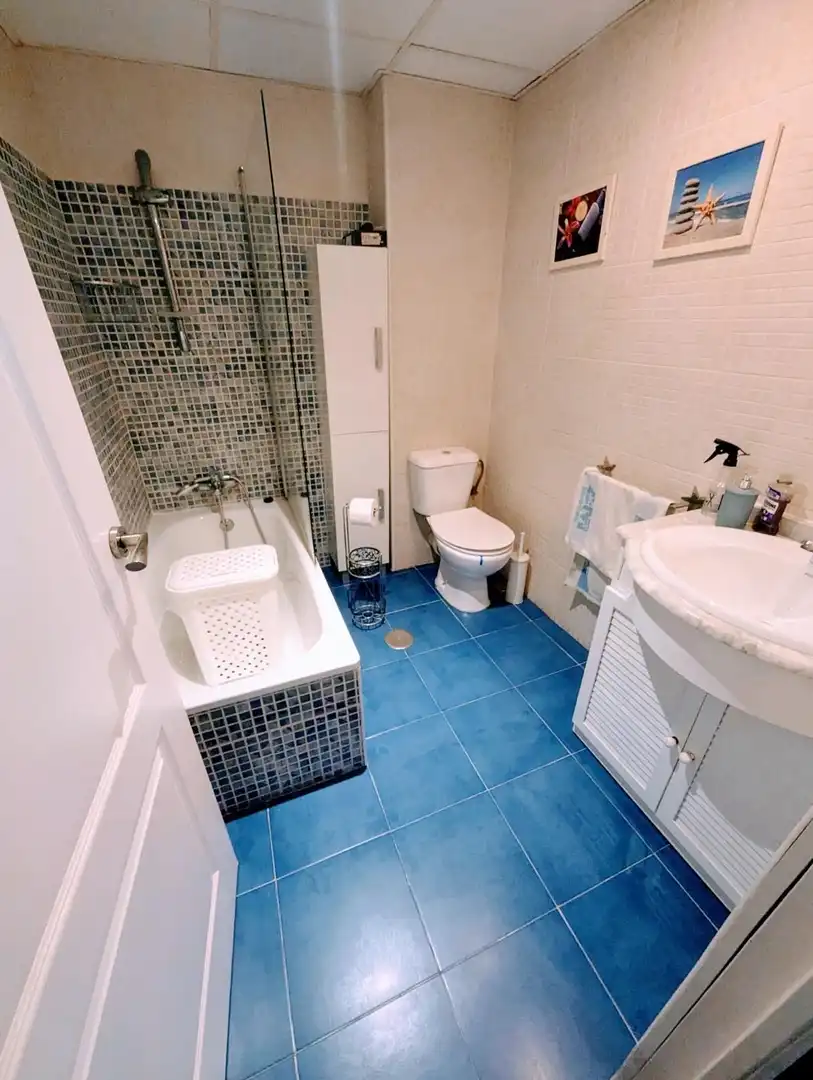 Badezimmer von Wohnung zum Verkauf in Móstoles mit Heizung
