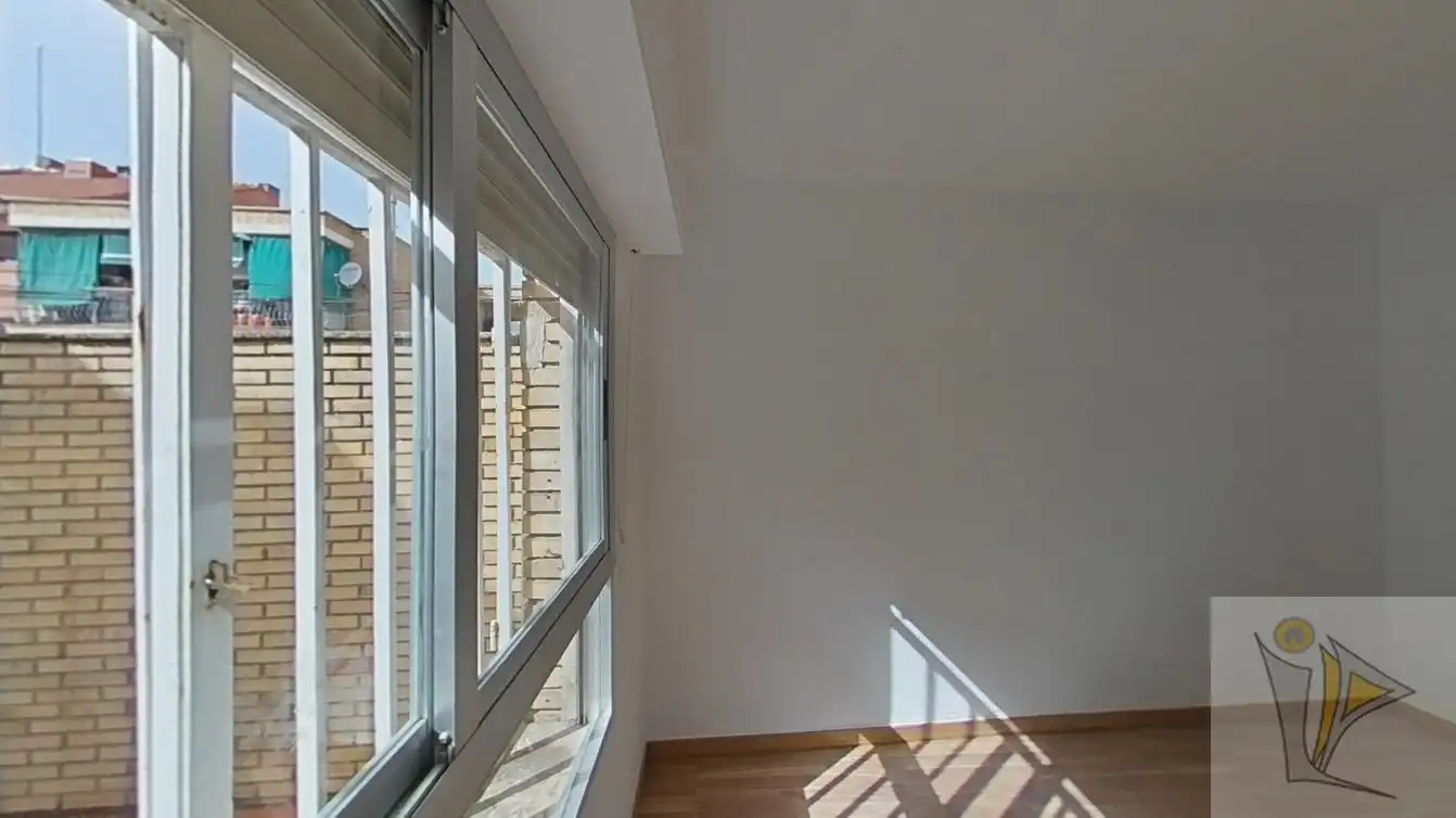 Habitación de Piso en venta en Madrid