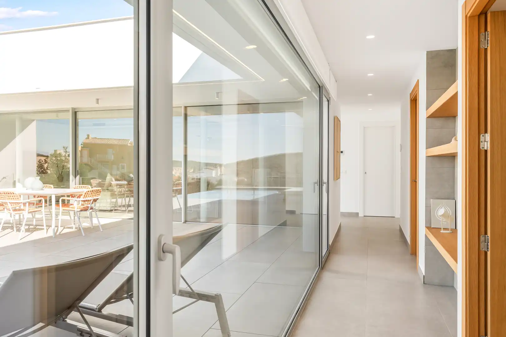 Detached house with pool for sale in Cumbre del Sol, imagen 12