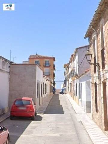 Local comercial en Venta en Calle de la Caridad en La Carolina