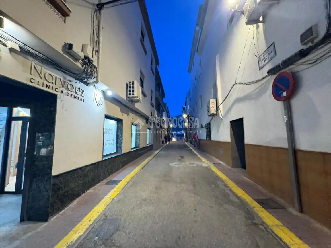 Casa adosada en venta en Los Villares