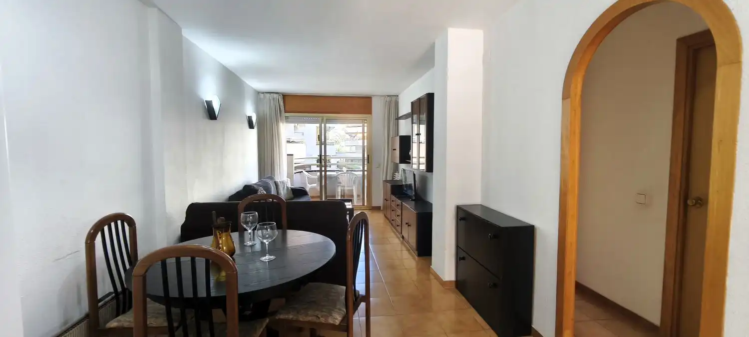 Wohnzimmer von Wohnungen zum Verkauf in Salou mit Heizung, Terrasse und Möbliert