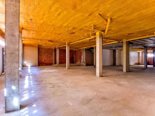 Local comercial en Venta en limite en Casetas - Villarrapa