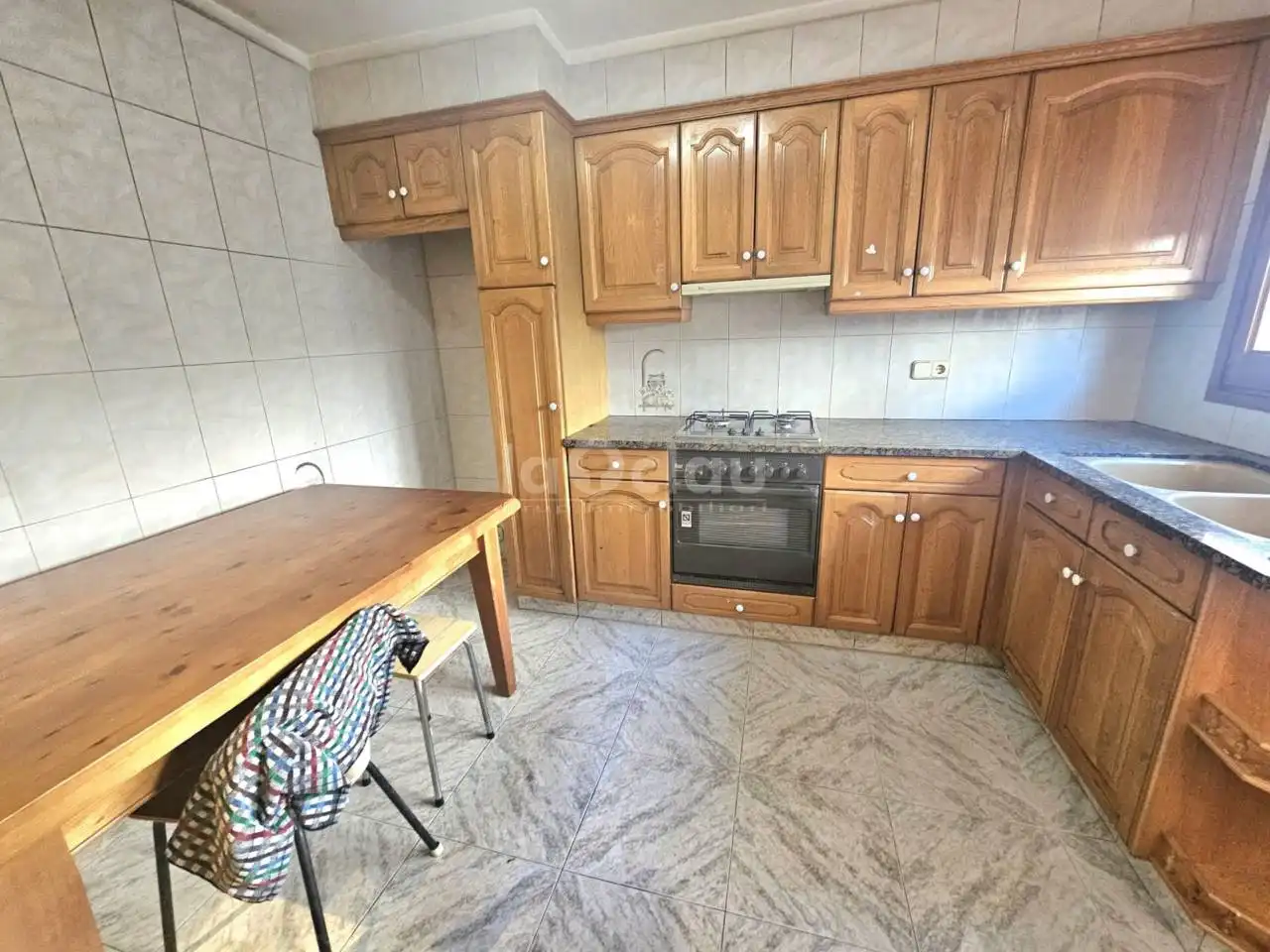 Cuina de Casa adosada en venda en Tona amb Calefacció i Terrassa