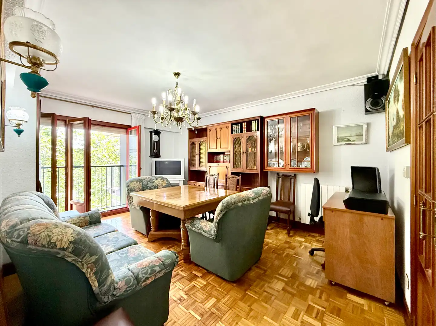 Wohnzimmer von Wohnung zum Verkauf in Donostia - San Sebastián  mit Heizung, Terrasse und Möbliert