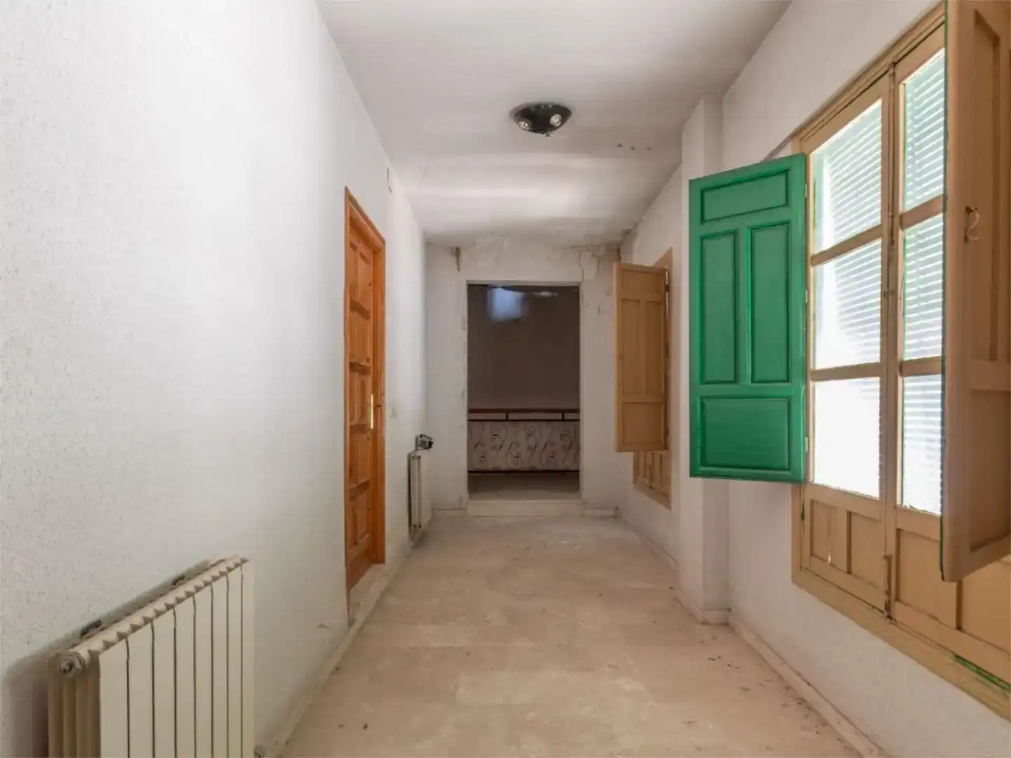 Piso en venta en Granada con Jardín privado y Piscina