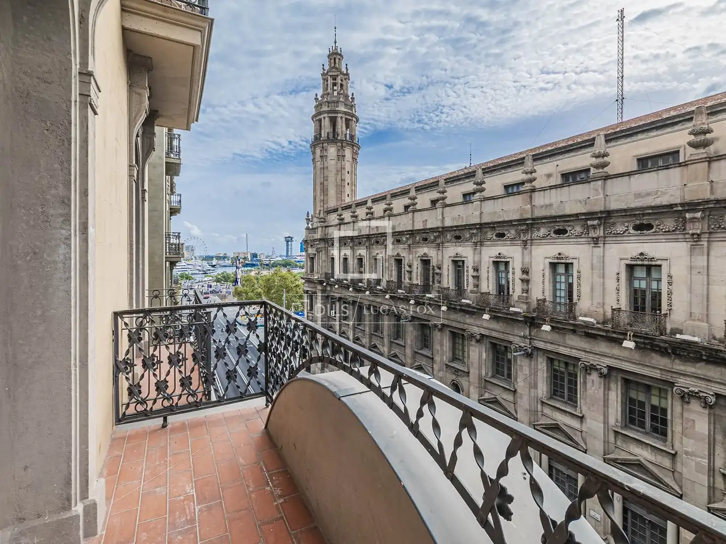 Vista exterior de Piso en venta en Barcelona con Aire acondicionado, Calefacción y Balcón
