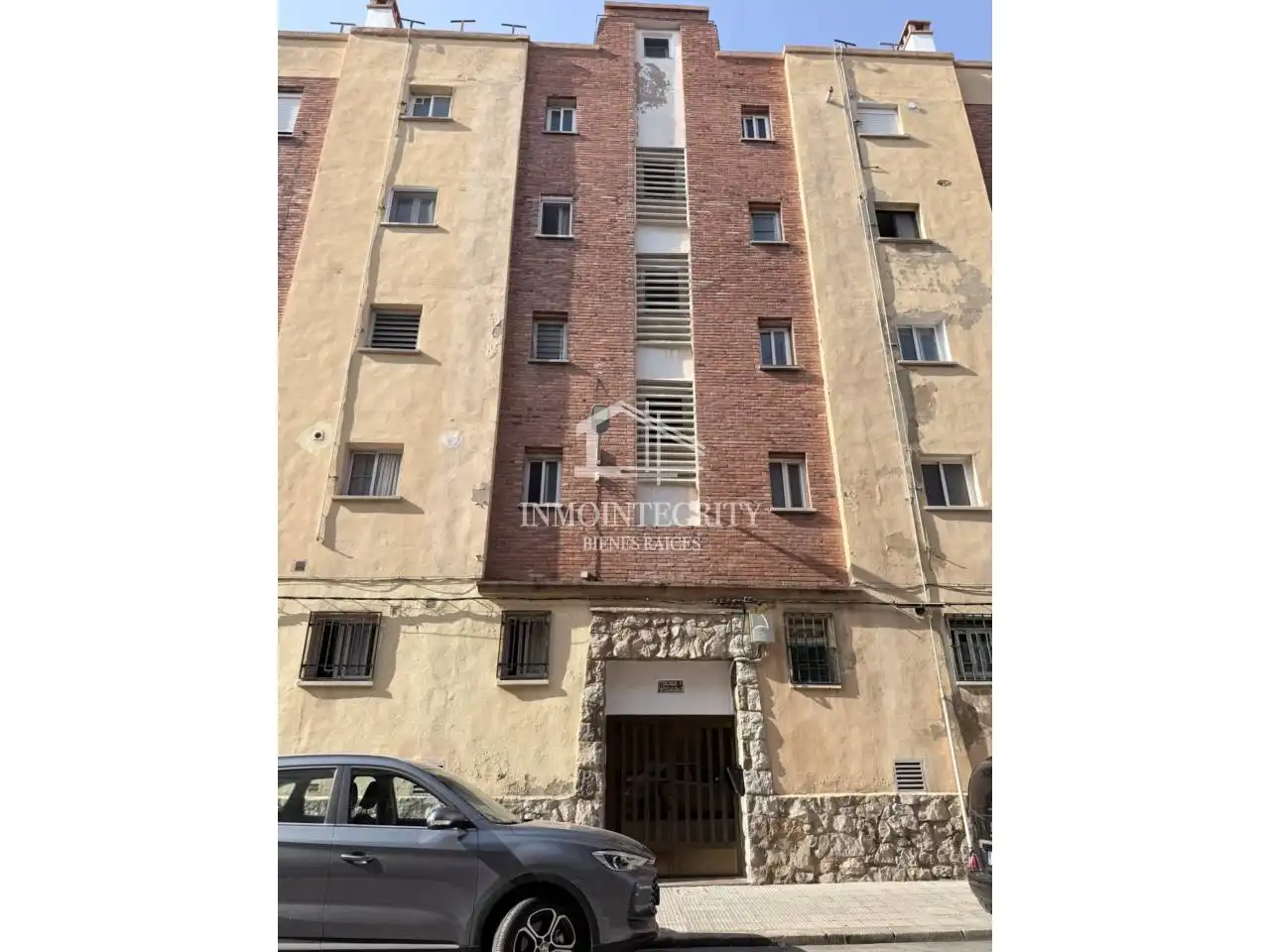 Vista exterior de Piso en venta en Castellón de la Plana / Castelló de la Plana con Aire acondicionado, Calefacción y Amueblado