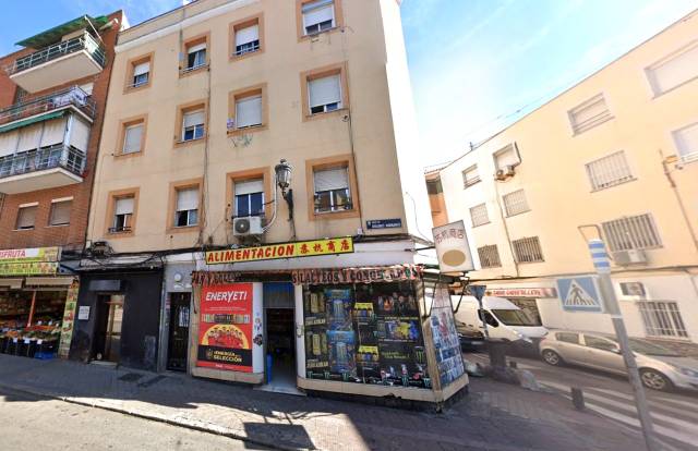 Piso en Venta en Dolores Barranco en Almendrales