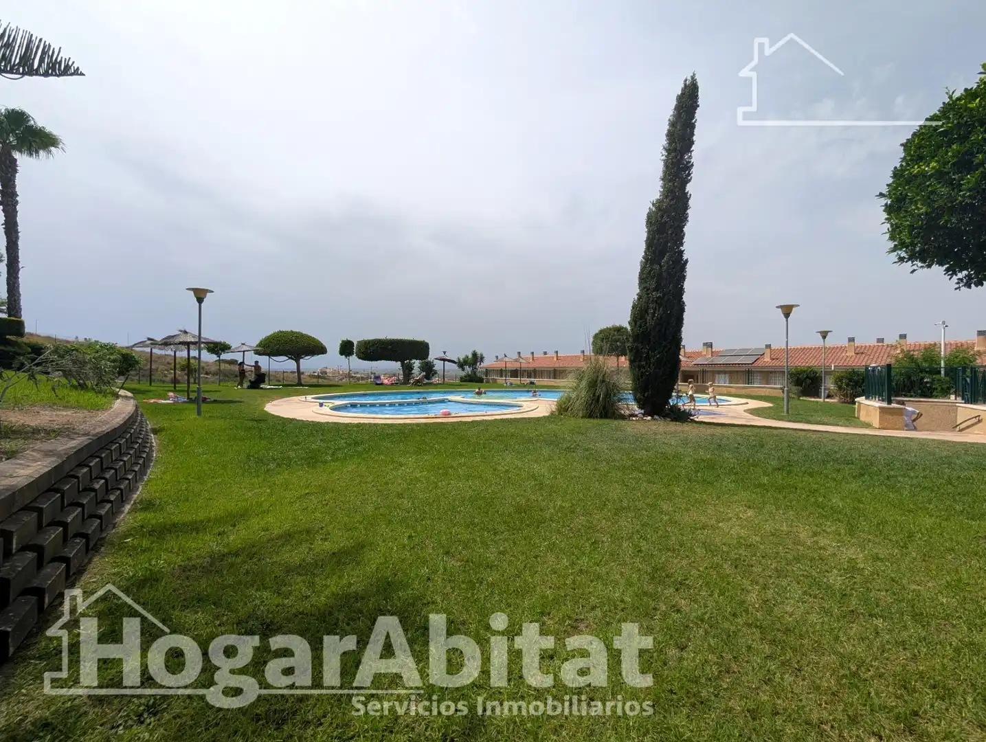 Jardí de Pis en venda en Santa Pola amb Aire condicionat, Calefacció i Moblat