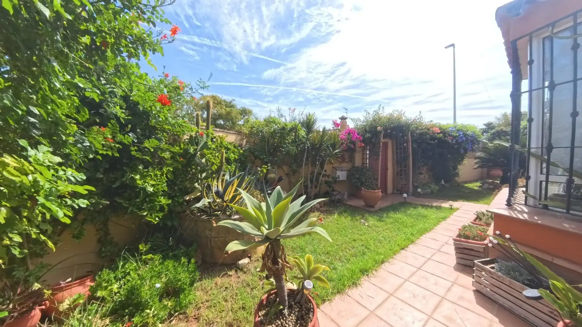 Jardí de Casa o xalet en venda en Los Gallos