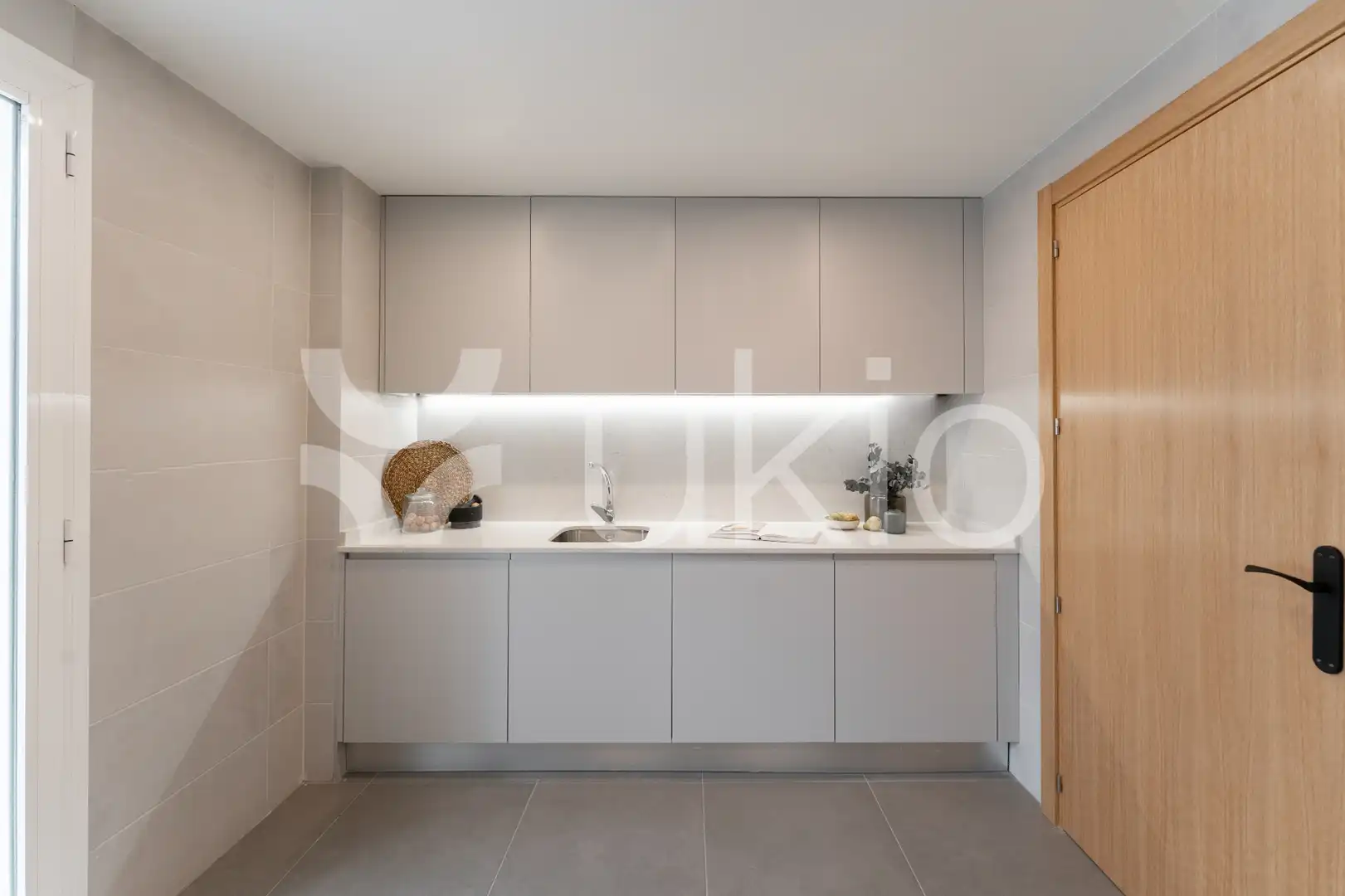 Kitchen of Apartments for rent in Madrid  with Air Conditioner, Heating and Furnished