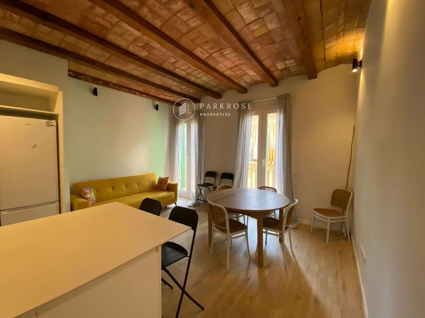 Sala de estar de Piso de alquiler en Barcelona con Aire acondicionado y Terraza